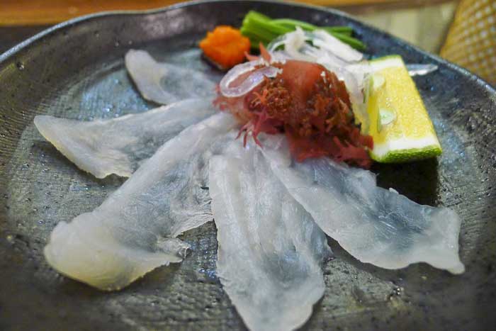 Блюдо из рыбы фугу
